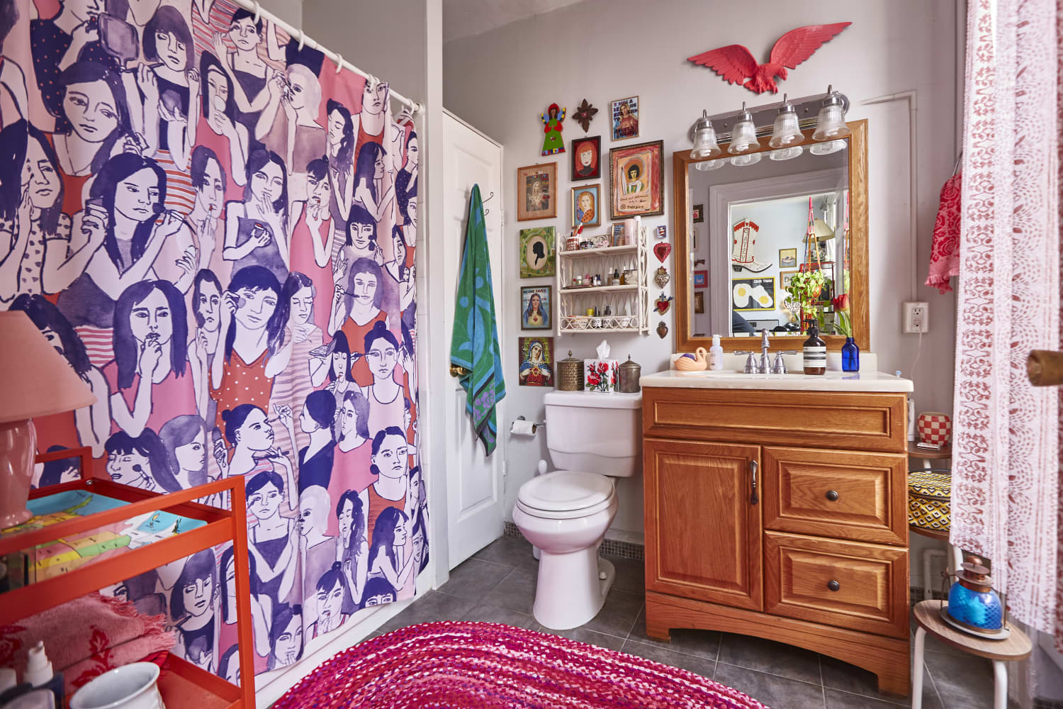 Delamu's Bathroom Counter Organizer Has Almost 400 Five-Star